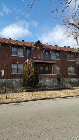 Property at 3417 Roger Place St. Louis, Missouri 63116 United States